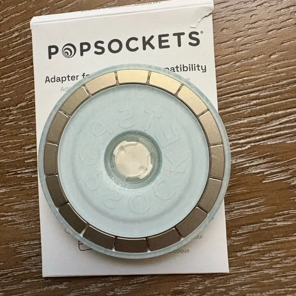 WHITE LOTUS Popsocket MagSafe Popgrip - Picture 5 of 6